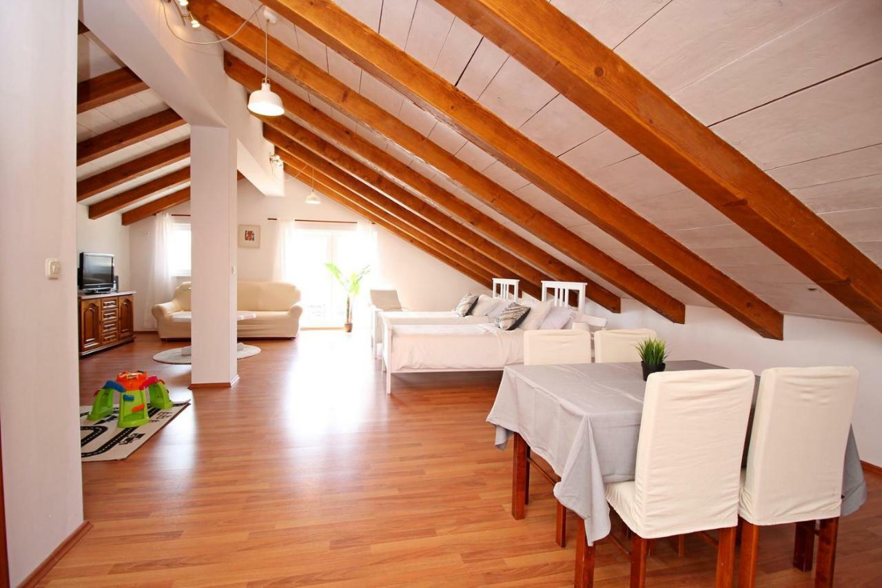 Villa Remusic Pool, Whirlpool, Sauna,4 Bedrooms, Amazing Landscape Smolonje Exterior foto